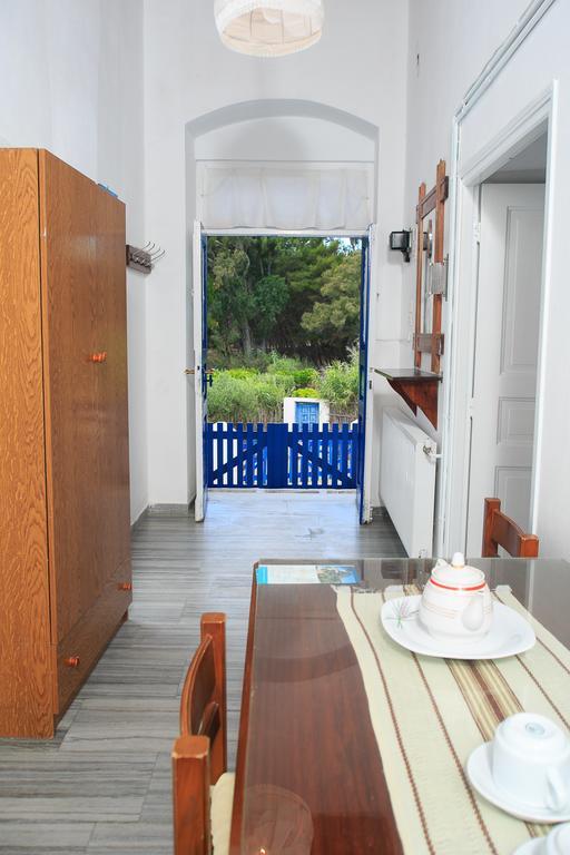 Paros Rita Studios ピソ ・リバディ 部屋 写真
