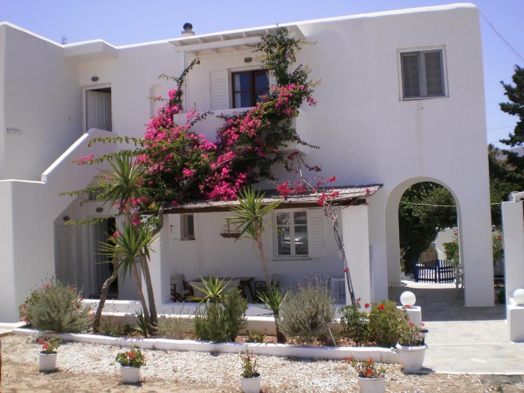 Paros Rita Studios ピソ ・リバディ エクステリア 写真
